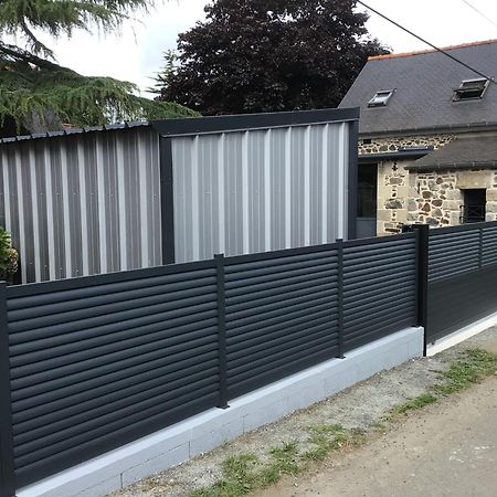 Maison En Pierre A La Campagne Proche De La Mer Plourhan Экстерьер фото