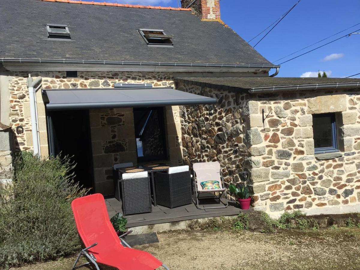Maison En Pierre A La Campagne Proche De La Mer Plourhan Экстерьер фото