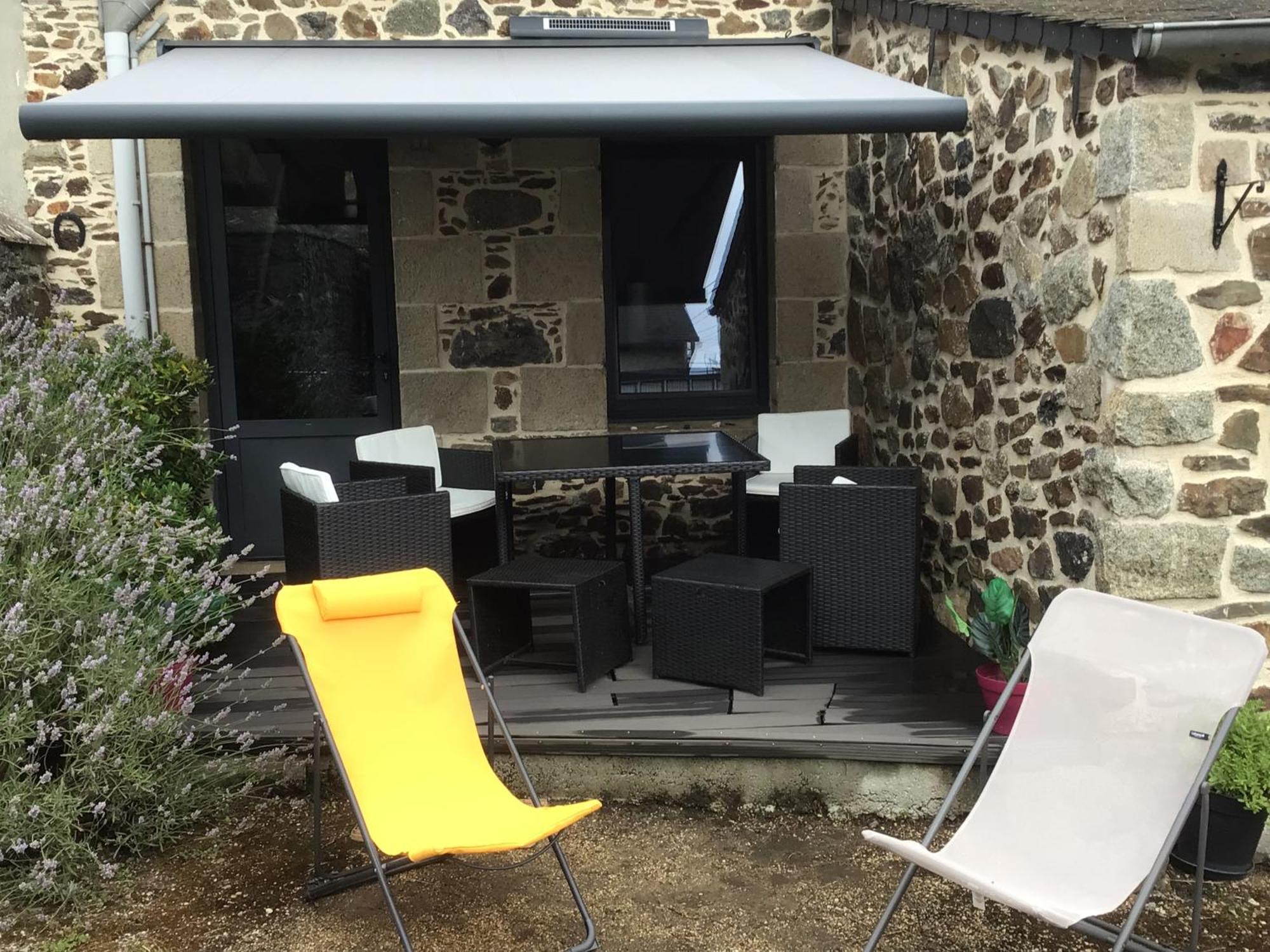 Maison En Pierre A La Campagne Proche De La Mer Plourhan Экстерьер фото